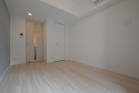 アドバンス神戸ラフィナートの洋室