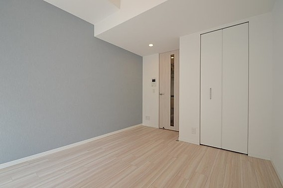 アドバンス神戸ラフィナートの洋室