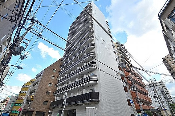 アドバンス神戸ラフィナートの外観