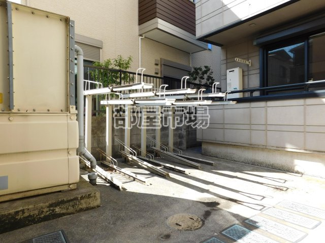 サンシャイン・バレーのその他共用部分|駐輪場