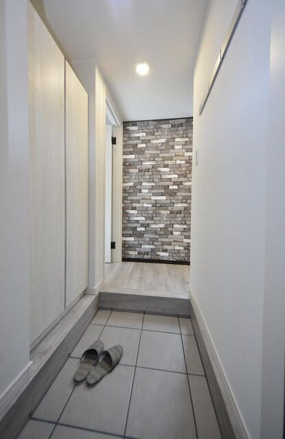 Heim Komoreliaの玄関