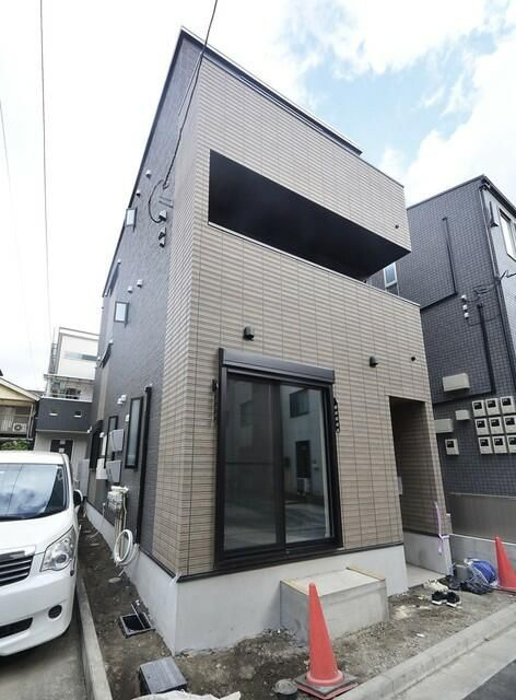 Heim Komoreliaの外観