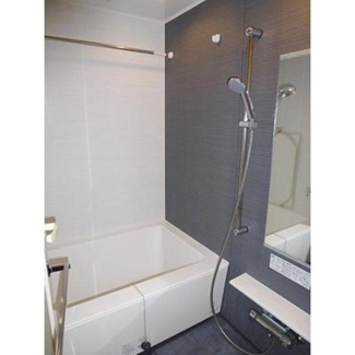 【浴室】 | パークキューブ目黒タワー | ※写真は同タイプ住戸です。