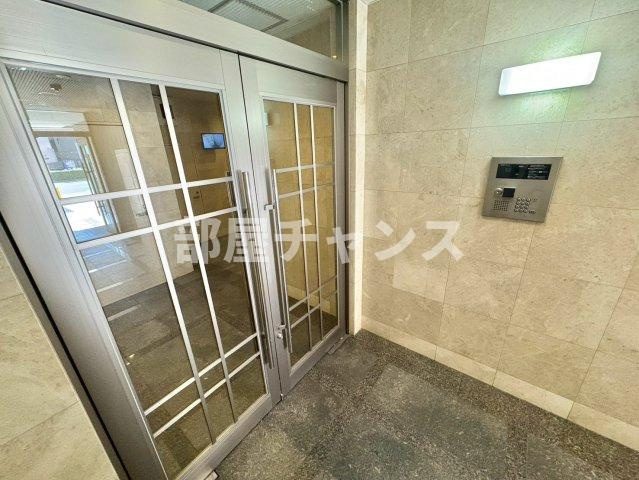 ベレーサ葵のエントランス