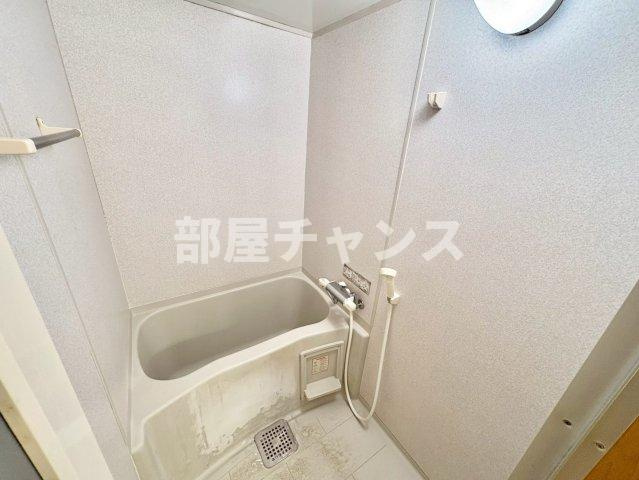 ベレーサ葵の浴室