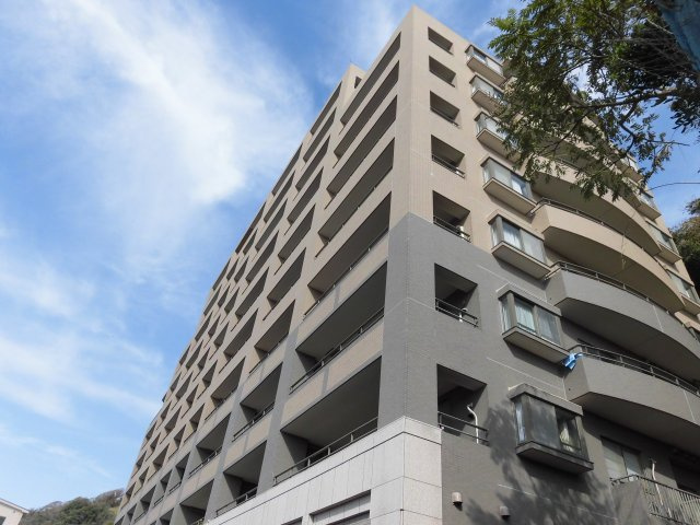 海見え！ファミール南葉山西海岸通り　1階