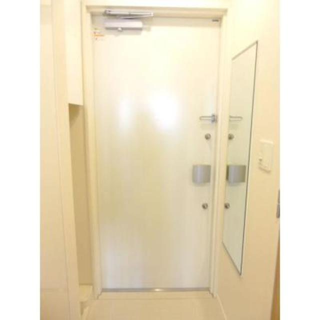 パークアクシス蒲田ステーションゲートの玄関|※写真は同タイプ住戸です。