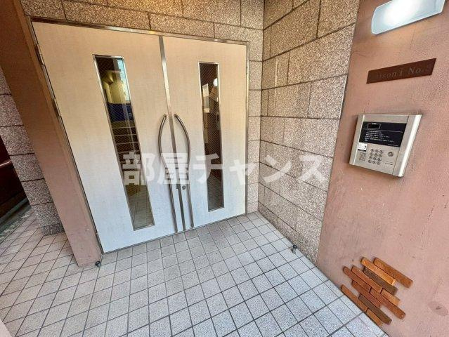 maison I No.3のエントランス