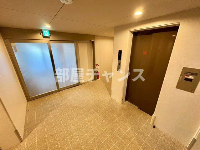 GVIVRE東別院のロビー