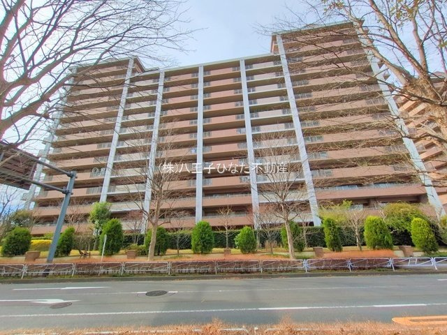 祝　成約済み　パークフィーネ南大沢３番館　八王子市　中古マンションの外観|リフォーム中古マンションです。～仲介手数料無料☆八王子ひなた不動産～パークフィーネ南大沢3番館