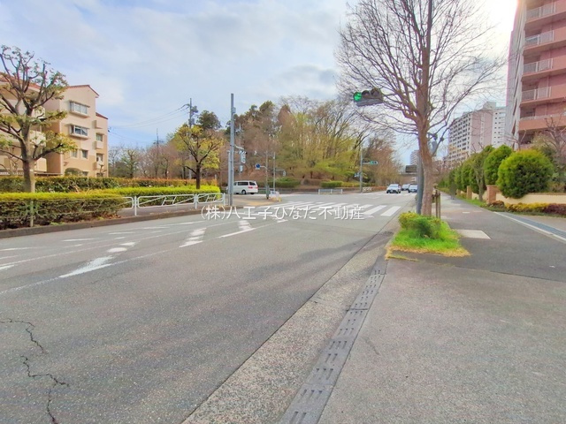 『八王子市マンション』パークフィーネ南大沢３番館【仲介手数料無料】　八王子市鑓水2-83の周辺|～仲介手数料無料☆八王子ひなた不動産～パークフィーネ南大沢４番館
