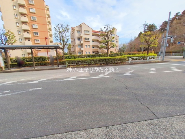 『八王子市マンション』パークフィーネ南大沢３番館【仲介手数料無料】　八王子市鑓水2-83の周辺|リフォーム中古マンションです。～仲介手数料無料☆八王子ひなた不動産～パークフィーネ南大沢3番館