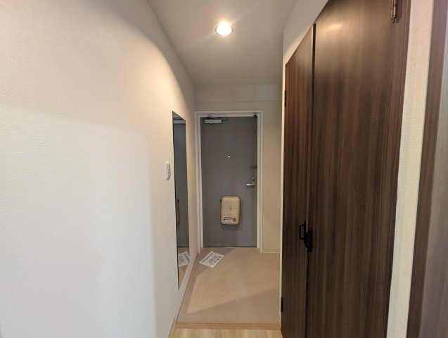 パークモダン伊丹の玄関