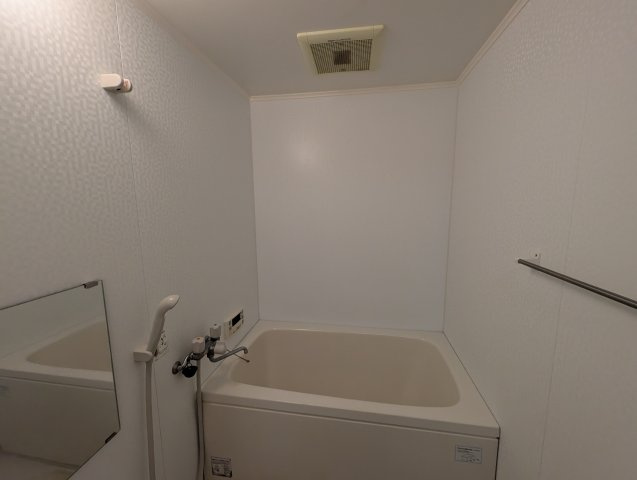 パークモダン伊丹の浴室