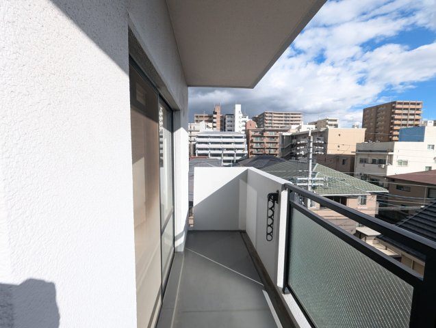パークモダン伊丹のバルコニー