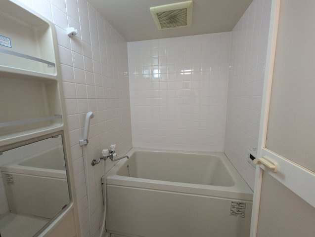 パークモダン伊丹の浴室