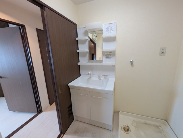 パークモダン伊丹の独立洗面台