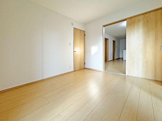 多賀城市丸山の洋室