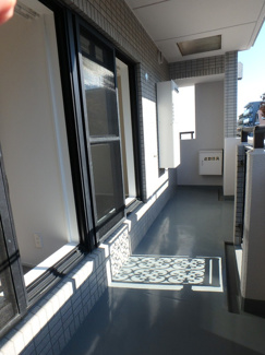 【バルコニー】 | サファーレ中川