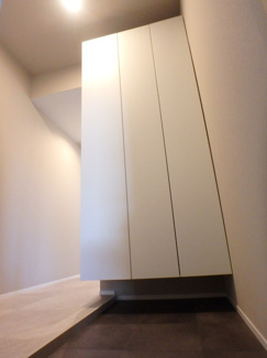 【玄関】 | サファーレ中川