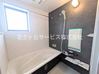 【浴室】 | 磐田市豊浜中野 4期 新築一戸建て 2号棟 | 風呂です