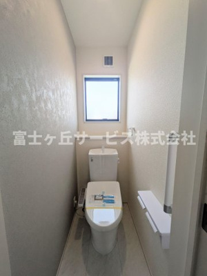 【トイレ】 | 磐田市豊浜中野 4期 新築一戸建て 2号棟 | トイレです