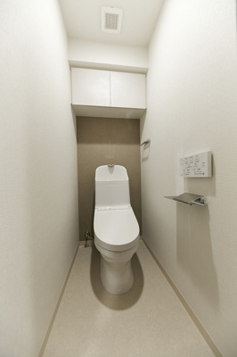 【トイレ】 | ベルファース神田神保町 | ※写真は同タイプ住戸です。