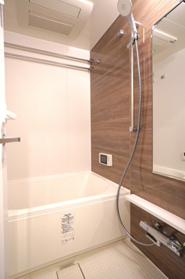 【浴室】 | アーバネックス錦糸公園 | ※写真は同タイプ住戸です。