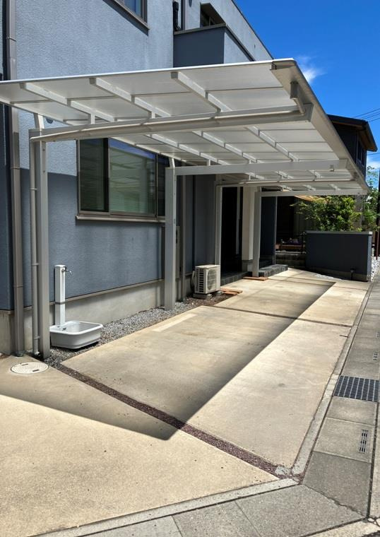 壱丁目東戸建の駐車場