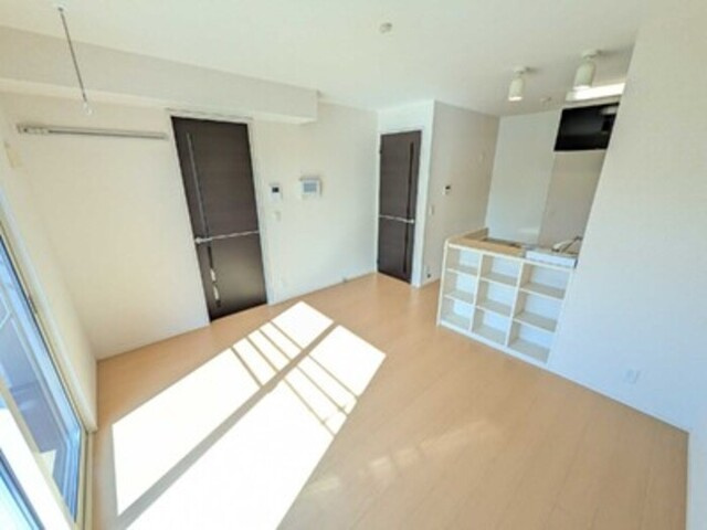 クリスタルコートの内装|LDK