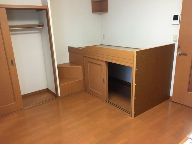 レオパレスアネックス　アイの居間・リビング