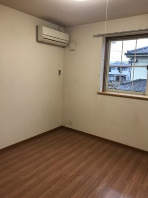 【寝室】 | エル・グレイシャス | 寝室