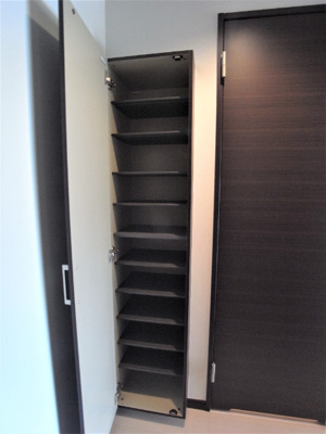 【玄関】 | ヴィラボナール | ※別部屋