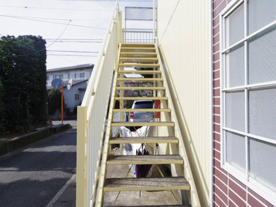 共用階段