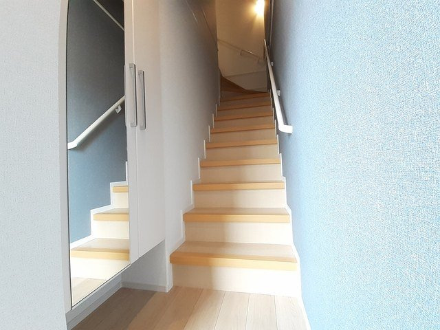 ヴィラージュ　フェリスの玄関|落ち着いた玄関です