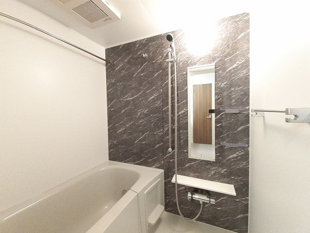 ヴィラージュ　フェリスの浴室|お風呂で日々の疲れを落としましょう