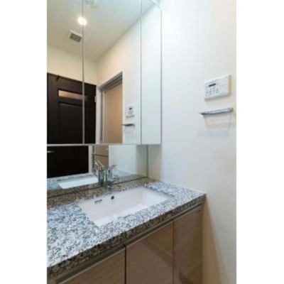 【洗面所】 | グランパレス東京八重洲アベニュー