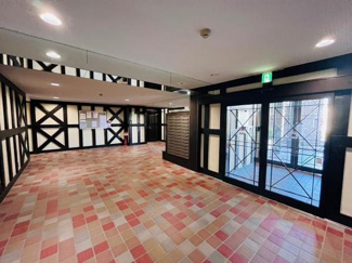 【エントランス】 | ブリティッシュ・ティンバー泉佐野　中古マンション