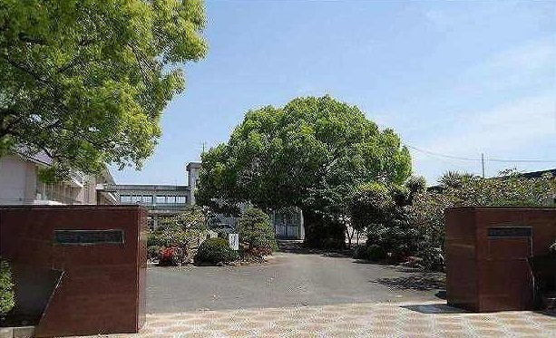 フレッシュリーレジデンスＡの周辺|鹿島小学校まで1100m