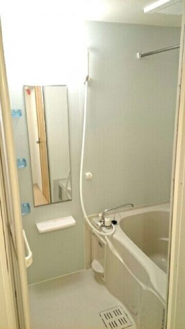 メゾン　エメラルド　Ａの浴室