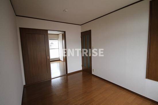 WHITE BELL Cの居間・リビング