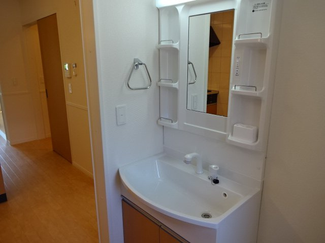 ミルフィーユの洗面所|洗髪洗面化粧台