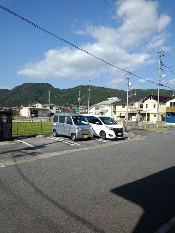 ウェルフェアＡの駐車場|駐車場です
