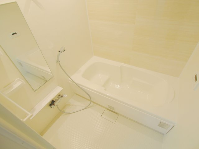 野々山　Aの浴室