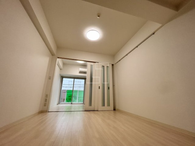 【居間・リビング】 | アーデン四ツ橋プライマリーワン | アーデン四ツ橋プライマリーワン　リビング・ダイニングスペース