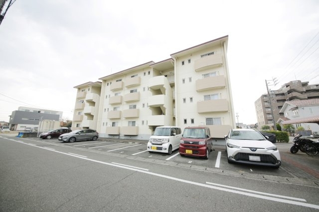 ボナールＴの駐車場