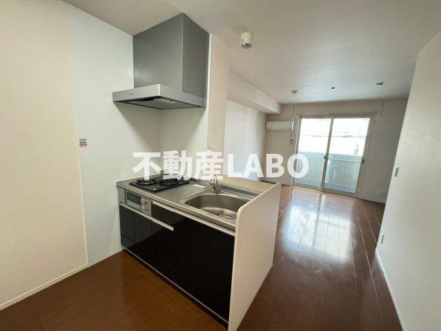 ラ・ローランのキッチン