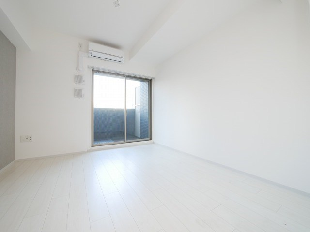 レジュールアッシュウエストレジスの居間・リビング