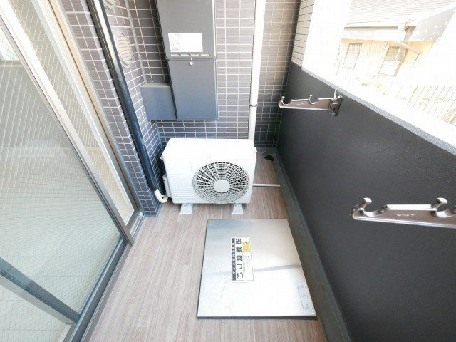 レジュールアッシュウエストレジスのバルコニー