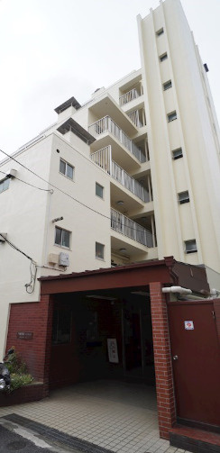 明穂和泉マンションの外観